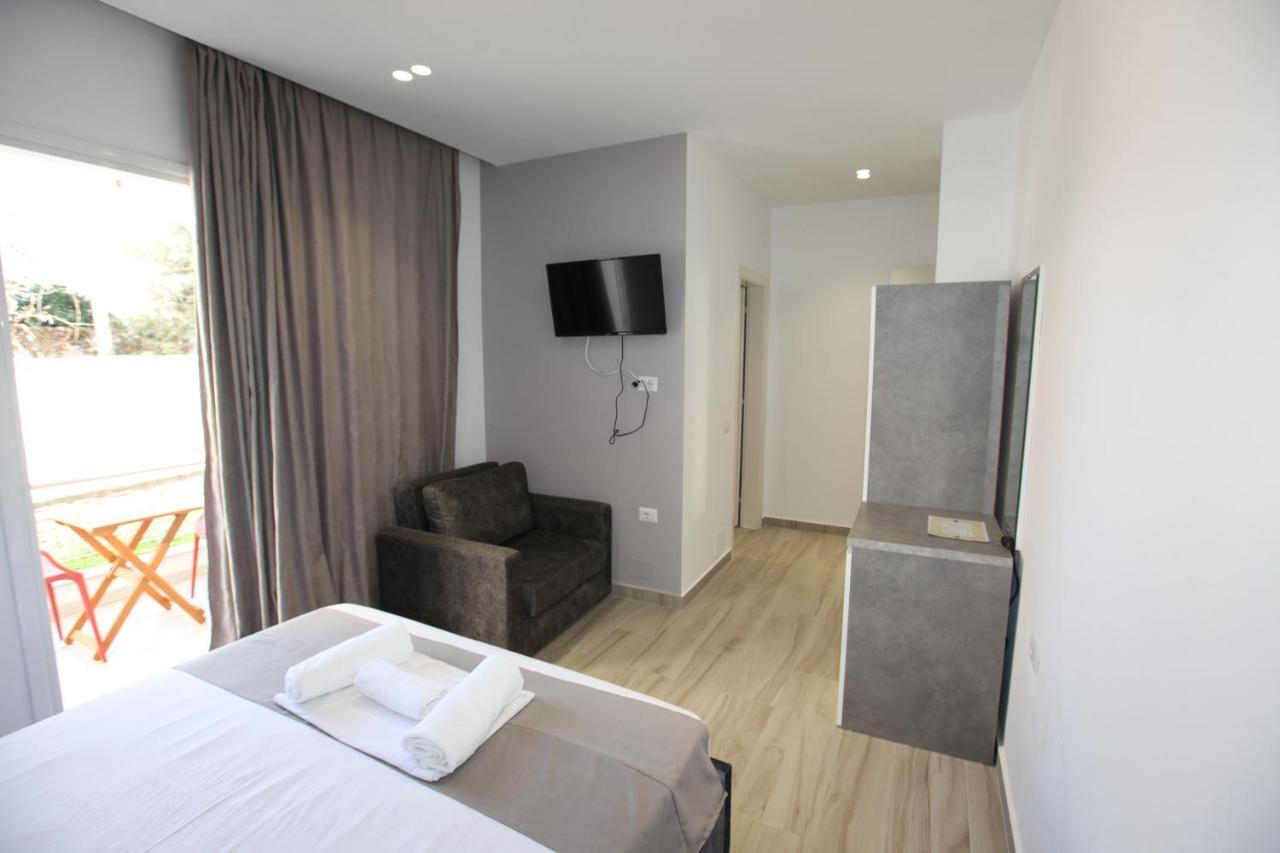 Hotel Bega Ksamil Eksteriør billede