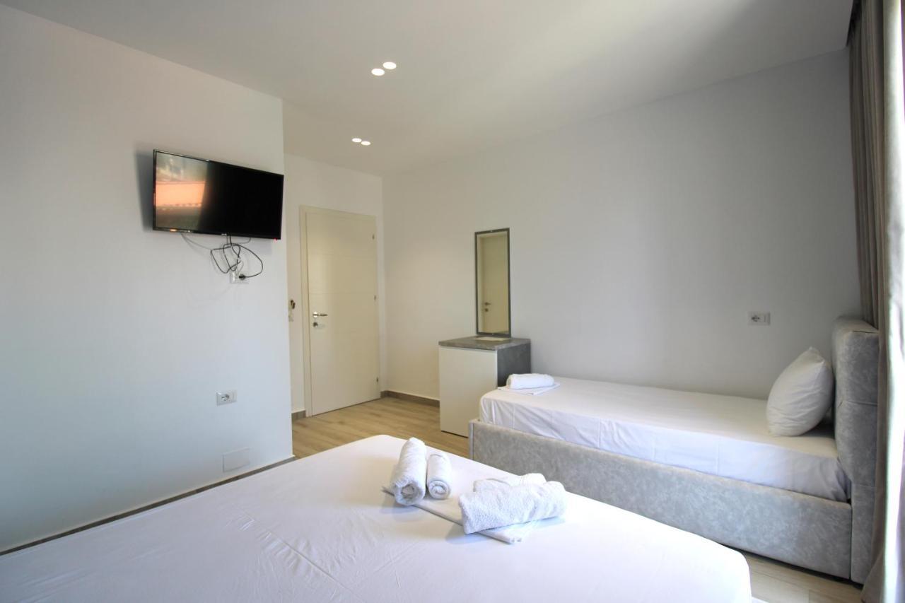 Hotel Bega Ksamil Eksteriør billede